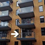 New Modern 2 With 2 Beds & Free Parking * Lorenskog