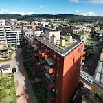 New Modern 2 With 2 Beds & Free Parking Apartamento