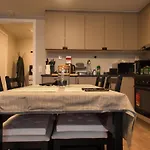 New Modern 2 With 2 Beds & Free Parking Apartamento *