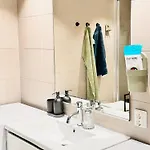 公寓 New Modern 2 With 2 Beds & Free Parking *