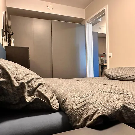 New Modern 2 With 2 Beds & Free Parking شقة Lorenskog