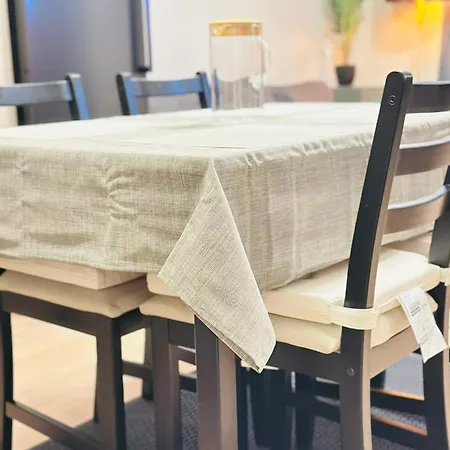 New Modern 2 With 2 Beds & Free Parking Lorenskog