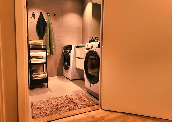 Apartman New Modern 2 With 2 Beds & Free Parking *