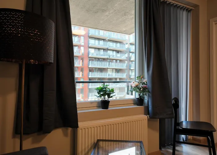 New Modern 2 With 2 Beds & Free Parking * Lorenskog